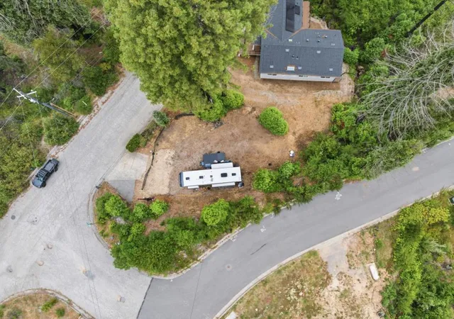 5th image of 135 Fallen Leaf Dr, Boulder Creek, CA 95006 | MLS# ML82050547