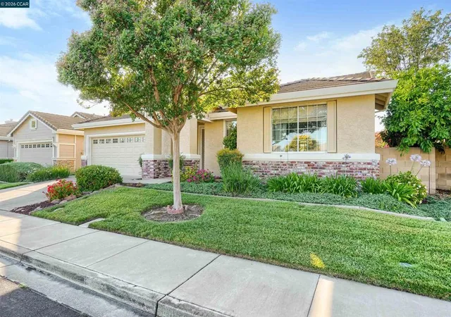 2nd image of 287 Mandarin Cir, Vacaville, CA 95687 | MLS# 41137899
