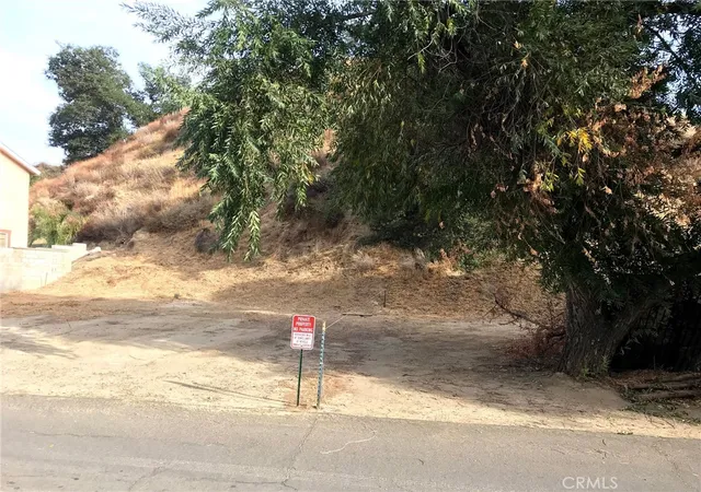 4th image of 29216000 Justamere, Castaic, CA 91384 | MLS# SR26127267