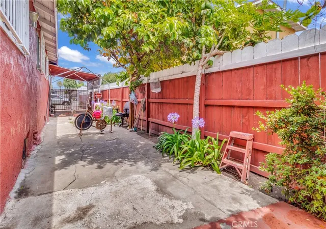Photo 26 of Sale Pending at 344 West 83rd, Los Angeles, CA 90003 | MLS# DW26121186 | Listing updated on 2026-10-02