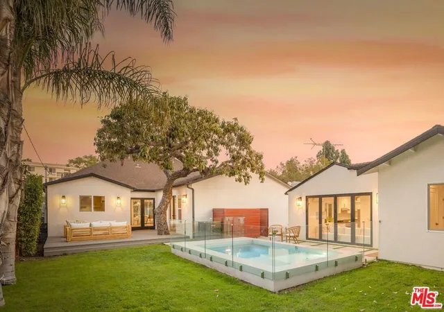 Homes for sale in Los Angeles, CA | 3953 S Victoria Ave, Los Angeles, CA 90008 | MLS# 26846083