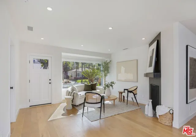 Homes for sale in Los Angeles, CA | 3953 S Victoria Ave, Los Angeles, CA 90008 | MLS# 26846083