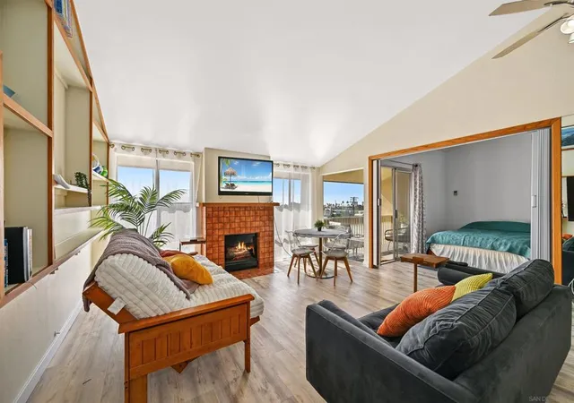 2nd image of 1855 Diamond St #5-327, San Diego, CA 92109 | MLS# 260014041SD