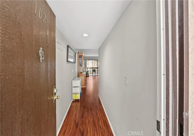 Photo 2 of Condo for sale at 2101 East 21st #102, Signal Hill, CA 90755 | MLS# PW26126560 | Listing updated on 2026-09-19