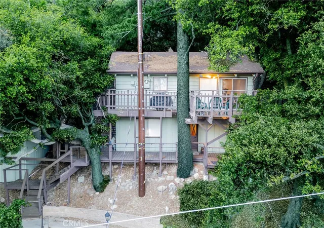 Photo 2 of Single family home for sale at 25123 Valle Dr, Crestline, CA 92325 | MLS# IV26127411 | Listing updated on 2026-10-02