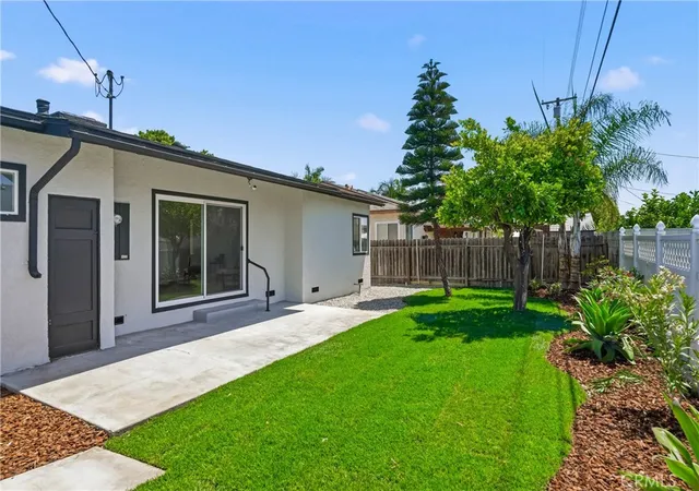 Homes for sale in Fullerton, CA | 1500 W Elm, Fullerton, CA 92833 | MLS# TR26126967