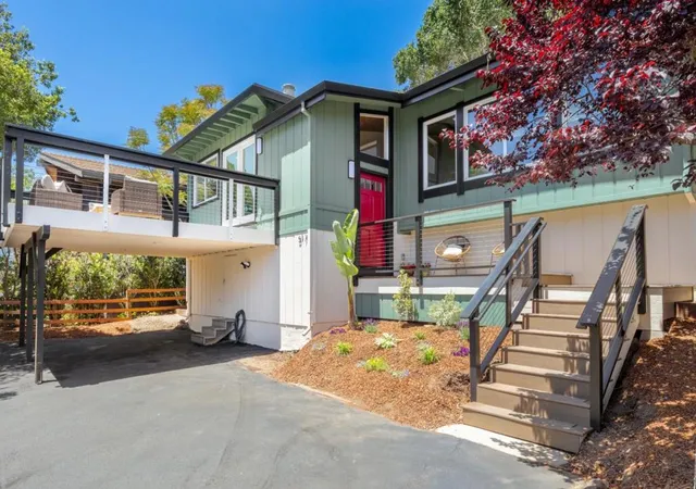 Homes for sale in Aptos, CA | 517 Sumner Ave, Aptos, CA 95003 | MLS# ML82050402