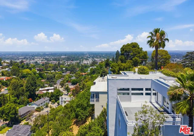 2nd image of 3811 Glenridge Dr, Sherman Oaks, CA 91423 | MLS# 26838057