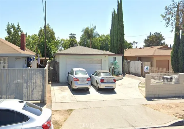 2nd image of 3510 & 3512 W Pine St, Santa Ana, CA 92704 | MLS# PW26127412