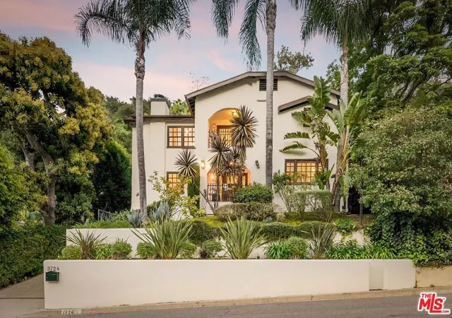 1st image of 3724 Dixie Canyon Ave, Sherman Oaks, CA 91423 | MLS# 26846203