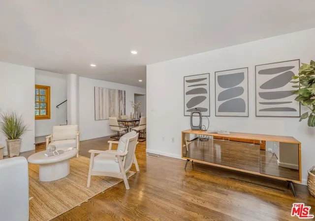 4th image of 3724 Dixie Canyon Ave, Sherman Oaks, CA 91423 | MLS# 26846203