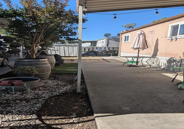 Photo 3 of Manufactured home for sale at 510 Saddle Brk Dr #86, San Jose, CA 95136 | MLS# ML82050603 | Listing updated on 2026-06-23