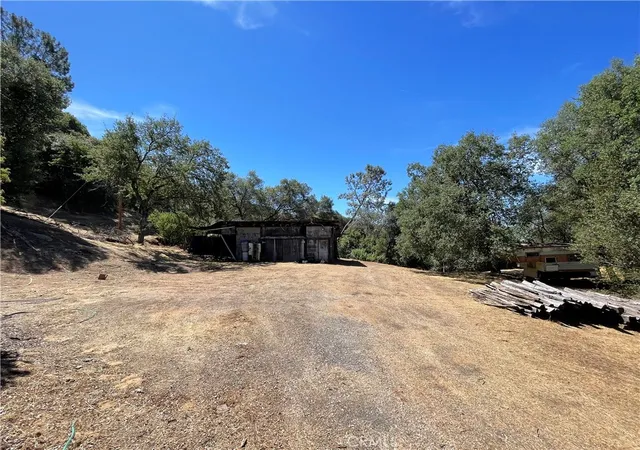 5th image of 4390 Usona Rd, Mariposa, CA 95338 | MLS# MP26127290