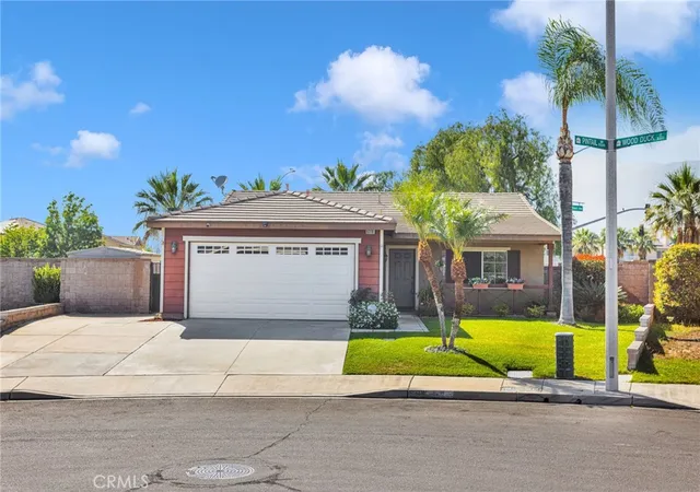 Homes for sale in Fontana, CA | 6318 Pintail, Fontana, CA 92336 | MLS# HD26127501
