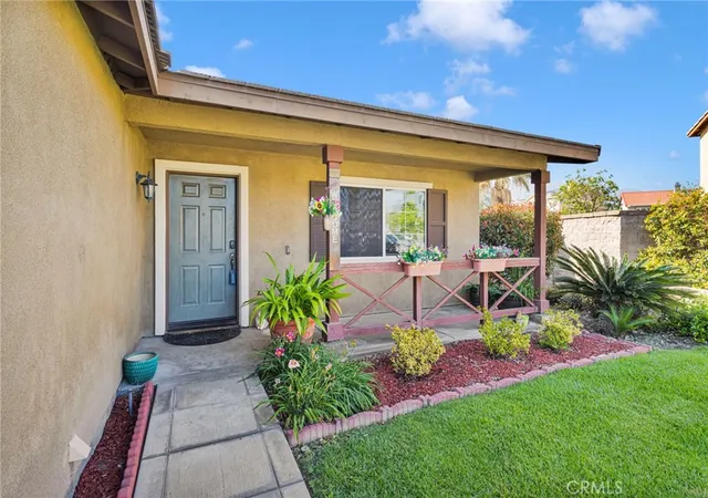 Homes for sale in Fontana, CA | 6318 Pintail, Fontana, CA 92336 | MLS# HD26127501
