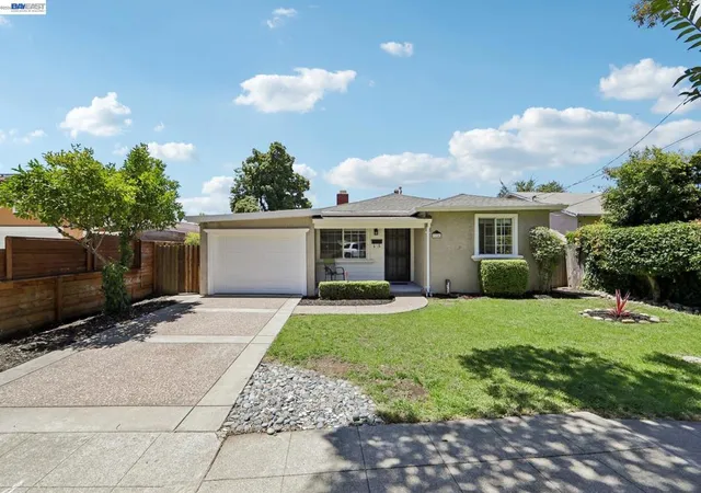 Homes for sale in Union City, CA | 33741 12th St, Union City, CA 94587 | MLS# 41137945