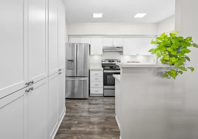 Photo 2 of Condo for sale at 2600 Torrey Pines Rd #A32, La Jolla, CA 92037 | MLS# 260014091SD | Listing updated on 2026-06-11