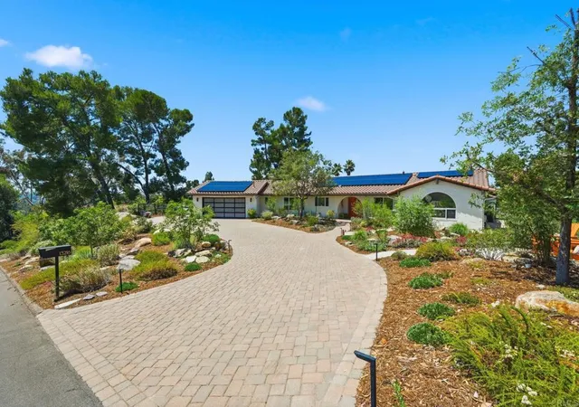 Homes for sale in Poway, CA | 13216 Silver Saddle Ln, Poway, CA 92064 | MLS# NDP2605617