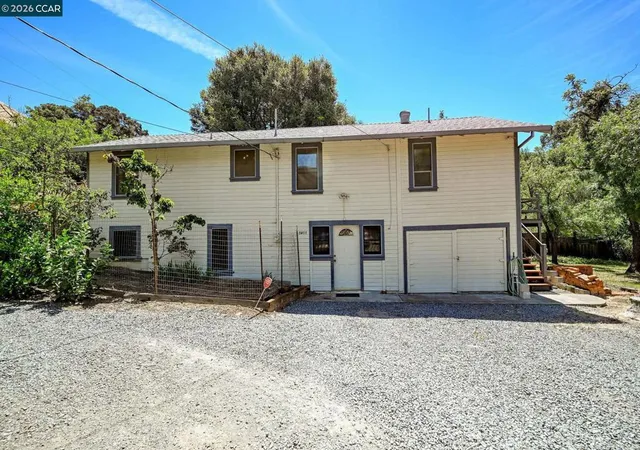 Homes for sale in Martinez, CA | 5455 Alhambra Valley Rd, Martinez, CA 94553 | MLS# 41137959