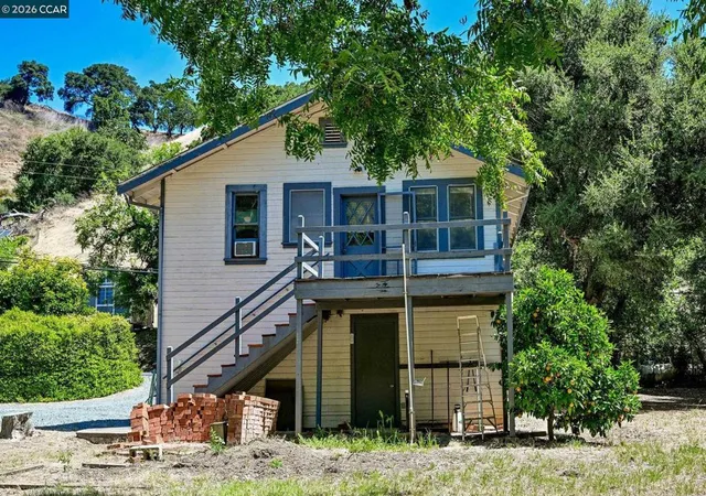 Homes for sale in Martinez, CA | 5455 Alhambra Valley Rd, Martinez, CA 94553 | MLS# 41137959
