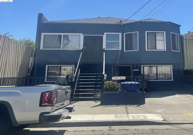 Photo 3 of Multi family home for sale at 2531 E 11th Street, Oakland, CA 94601 | MLS# 41137962 | Listing updated on 2026-06-18