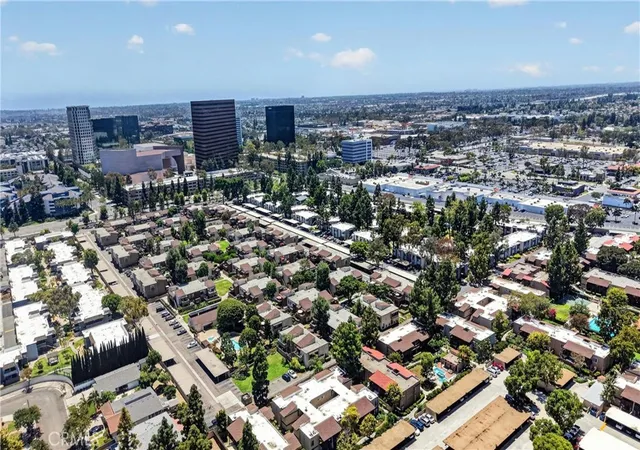 Homes for sale in Santa Ana, CA | 1010 Macarthur, Santa Ana, CA 92707 | Houzeo