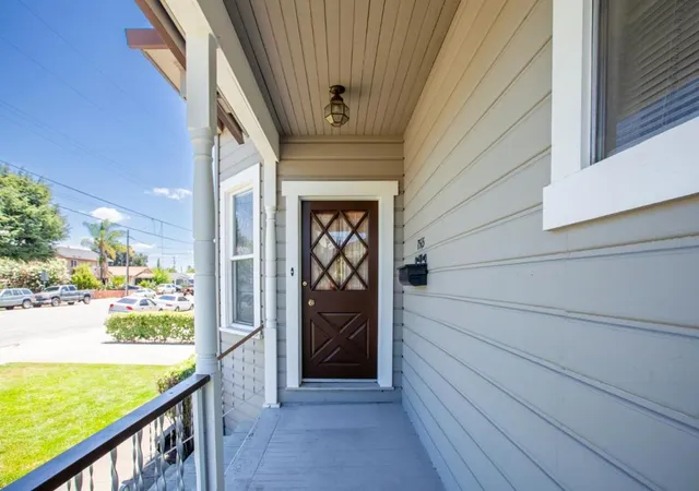 Homes for sale in Gilroy, CA | 7515 Chestnut St, Gilroy, CA 95020 | MLS# ML82050625