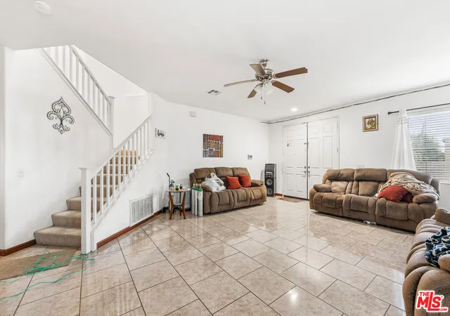 3rd image of 43525 Rucker St, Lancaster, CA 93535 | MLS# 26844979