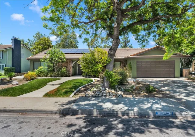 1st image of 2425 San Fernando Ct, Claremont, CA 91711 | MLS# HD26127649