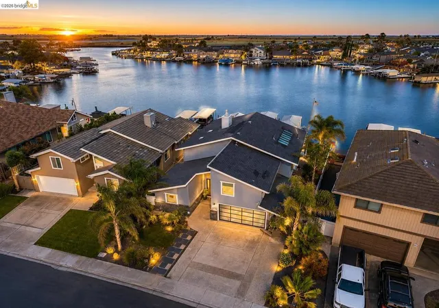 Homes for sale in Discovery Bay, CA | 671 Willow Lake Rd, Discovery Bay, CA 94505 | MLS# 41137978