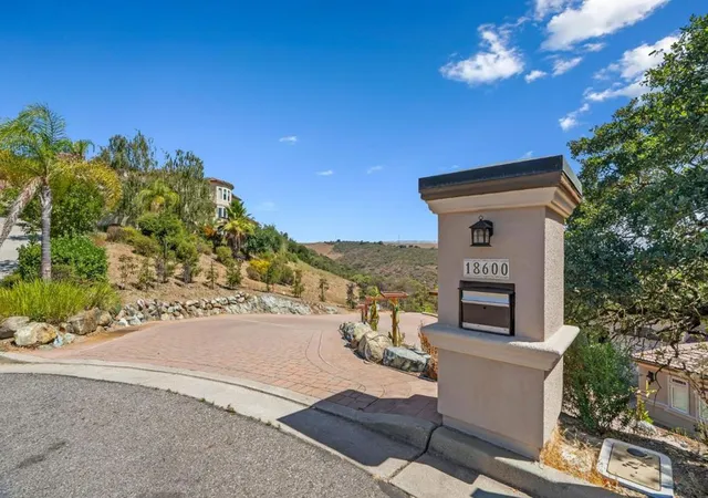 Photo 3 of Single family home for sale at 18600 Castle Ridge Dr, Morgan Hill, CA 95037 | MLS# ML82050644 | Listing updated on 2026-09-18