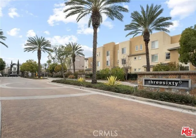 Homes for sale in Hawthorne, CA | 13126 Union Ave #203, Hawthorne, CA 90250 | MLS# 26833581