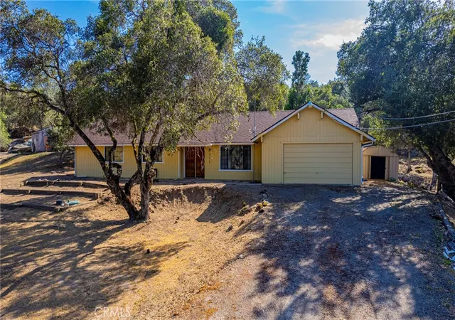 1st image of 29610 Kit Carson Ct, Coarsegold, CA 93614 | MLS# FR26127754