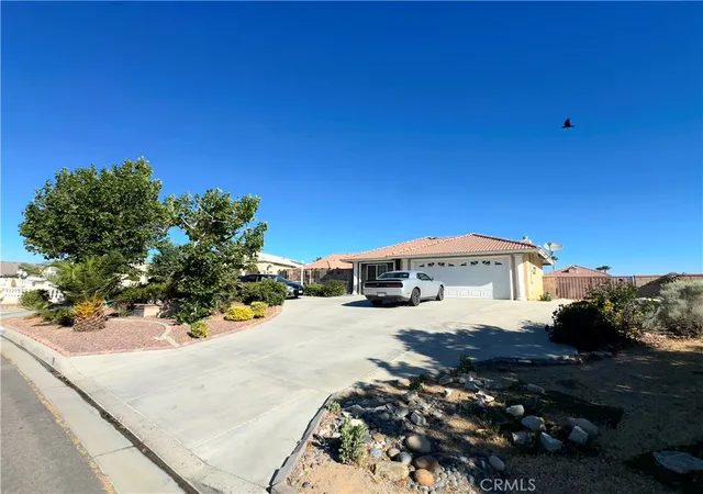 3rd image of 20284 Majestic, Apple Valley, CA 92308 | MLS# PW26127729
