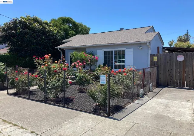 Photo 1 of Single family home for sale at 6631 Lucille St, Oakland, CA 94621 | MLS# 41137991 | Listing updated on 2026-09-22