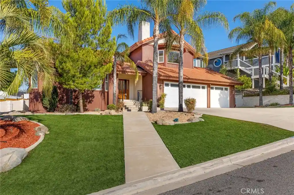 Photo 1 of Sale Pending at 22627 Calcutta, Canyon Lake, CA 92587 | MLS# SW26120860 | Listing updated on 2026-10-30