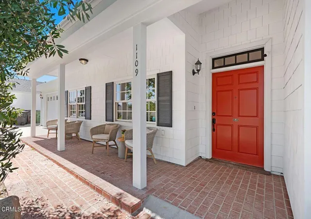 2nd image of 1109 Wiladonda Dr, La Canada Flintridge, CA 91011 | MLS# P1-27580