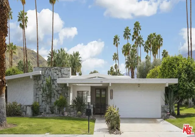 2nd image of 1585 E Sierra Wy, Palm Springs, CA 92264 | MLS# 26846367