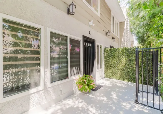 3rd image of 4405 Ventura Canyon Ave, Sherman Oaks, CA 91423 | MLS# SR26127093