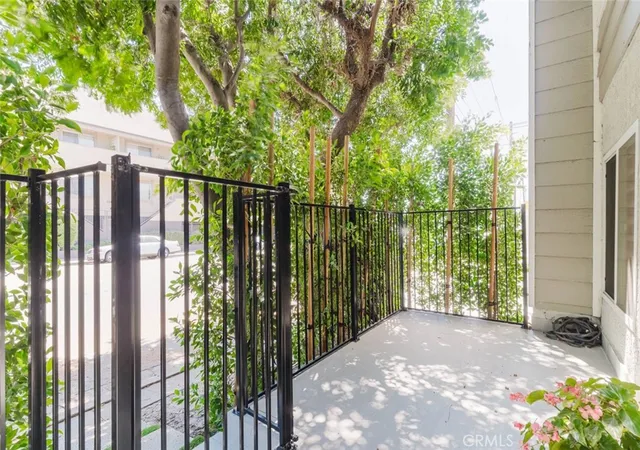 4th image of 4405 Ventura Canyon Ave, Sherman Oaks, CA 91423 | MLS# SR26127093