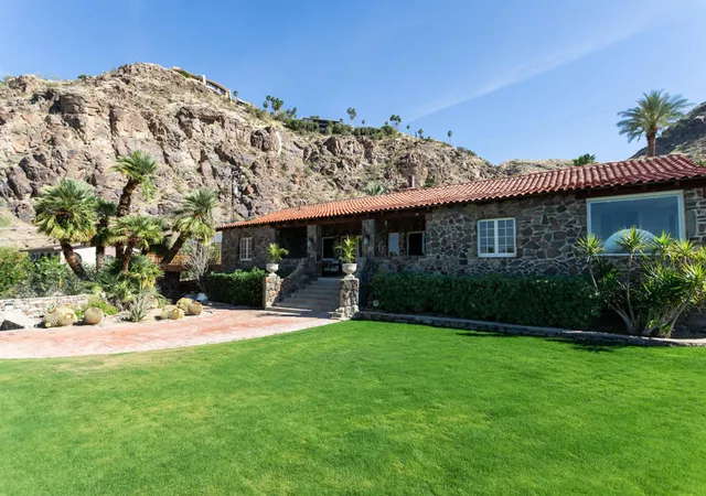 Photo 1 of Single family home for sale at 2350 S Araby Dr, Palm Springs, CA 92264 | MLS# 219149096DA | Listing updated on 2026-10-02