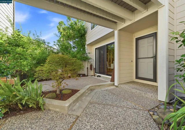 Photo 4 of Sale Pending at 1442 Quail View Cir, Walnut Creek, CA 94597 | MLS# 41138013 | Listing updated on 2026-07-08