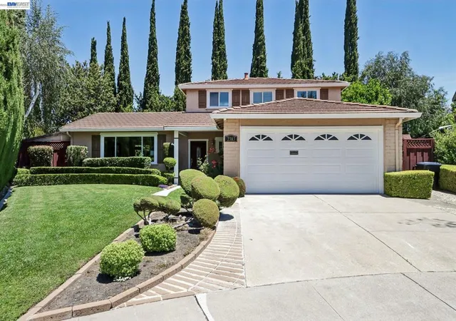 Homes for sale in Pleasanton, CA | 2383 Corte De La Jara, Pleasanton, CA 94566 | MLS# 41138011