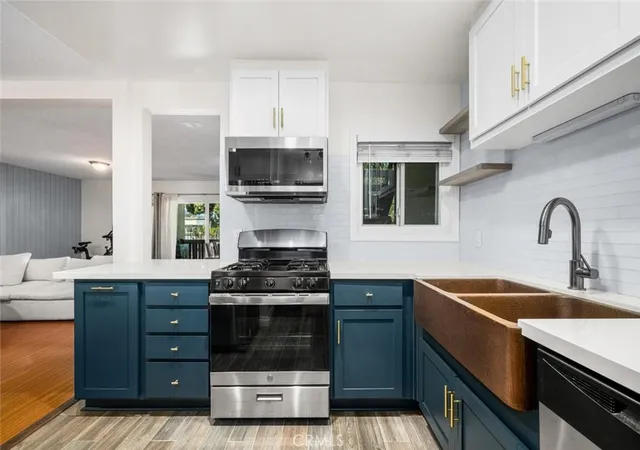 Listing Photo 1 - Condo for sale in building located at 4903 Indian Wood, Culver City, CA 90230 - Unit #110