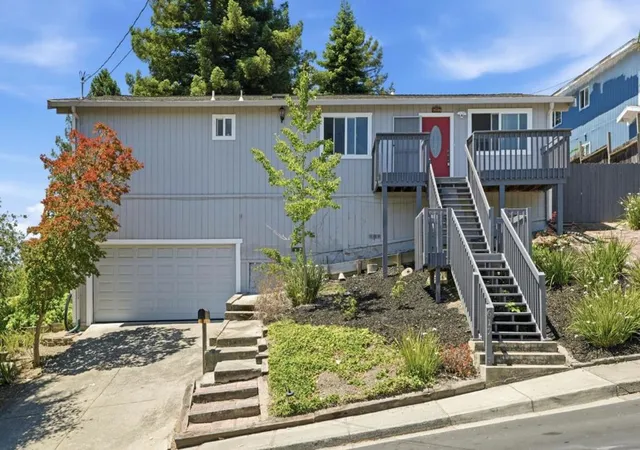 1st image of 617 Pebble Dr, El Sobrante, CA 94803 | MLS# ML82050684