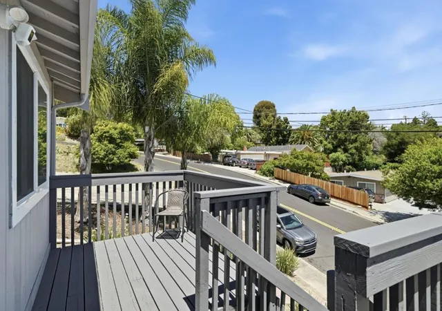 5th image of 617 Pebble Dr, El Sobrante, CA 94803 | MLS# ML82050684
