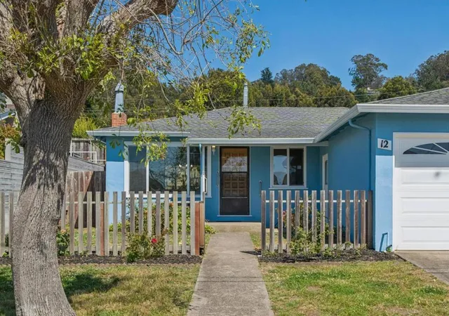 Homes for sale in Pacifica, CA | 12 Cadiz Ct, Pacifica, CA 94044 | MLS# ML82050685