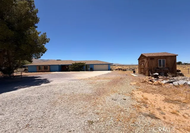 Photo 3 of Single family home for sale at 10646 Orchard, Lucerne Valley, CA 92356 | MLS# IG26127832 | Listing updated on 2026-06-12