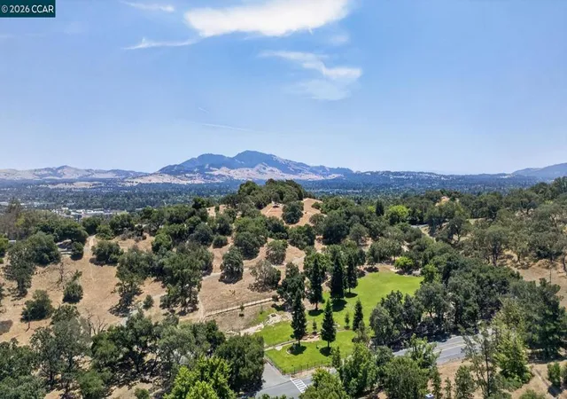 Homes for sale in Pleasant Hill, CA | 666 Odin Dr, Pleasant Hill, CA 94523 | MLS# 41138026