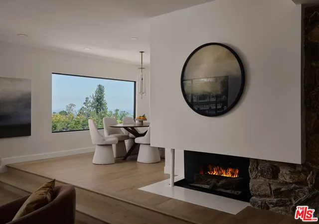4th image of 4650 Ellenita Ave, Tarzana, CA 91356 | MLS# 26846127